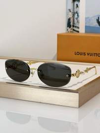 Picture of Louis Vuitton Sunglasses _SKUfw81854679fw